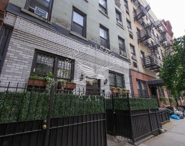 420 East 83rd Street - Photo Thumbnail 14