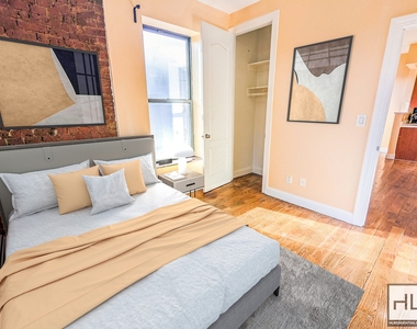 2159 5th Ave - Photo Thumbnail 2