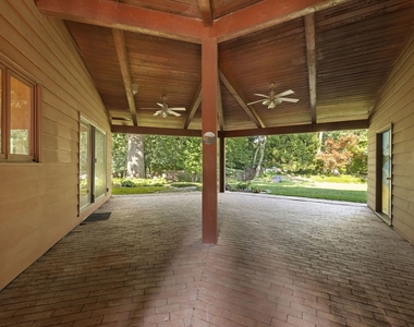 621 Plamondon Court - Photo Thumbnail 27