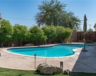 681 Desert Willow Street - Photo Thumbnail 20