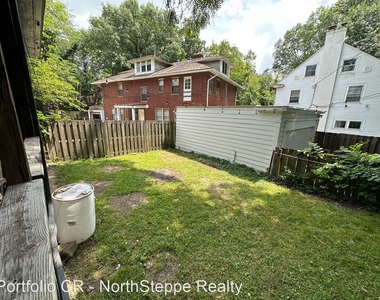 259 E Lane Ave - Photo Thumbnail 10