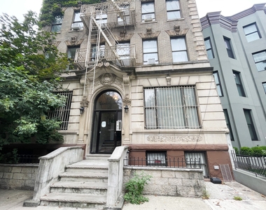 119 Clinton Avenue - Photo Thumbnail 11