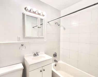 953 Amsterdam Avenue - Photo Thumbnail 3