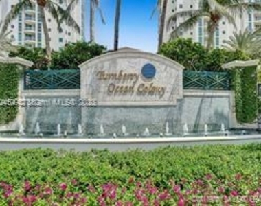 16051 Collins Ave - Photo Thumbnail 45