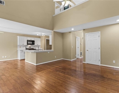 10795 Morton Chase Way - Photo Thumbnail 13