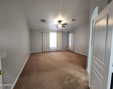 21810 E Cherrywood Drive - Photo Thumbnail 28