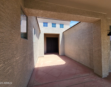 21810 E Cherrywood Drive - Photo Thumbnail 3