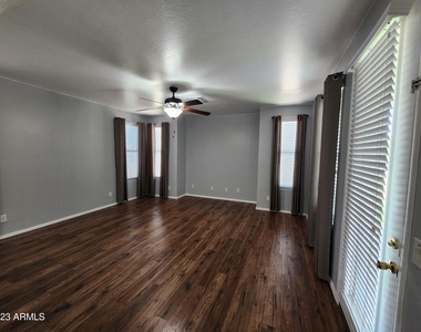 21810 E Cherrywood Drive - Photo Thumbnail 15