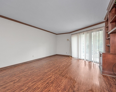 1120 Beacon Parkway - Photo Thumbnail 15