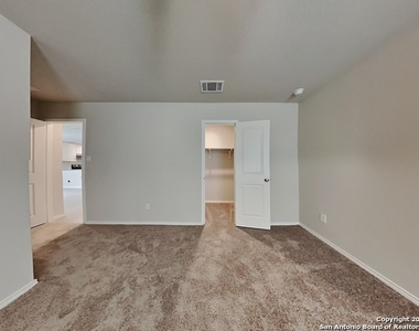 5503 Elm Valley Dr - Photo Thumbnail 5