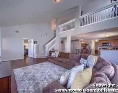 313 Brahma Way - Photo Thumbnail 12