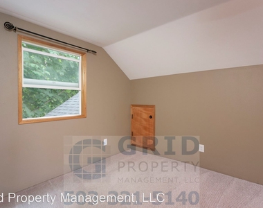 3431 Ne 92nd Ave - Photo Thumbnail 21