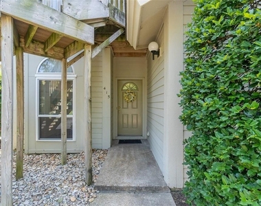 415 E Lake Circle - Photo Thumbnail 1