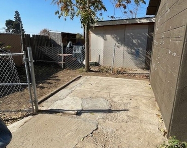 253 W. Dunn Ave - Photo Thumbnail 10