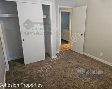 4935 W Wymosa St - Photo Thumbnail 27