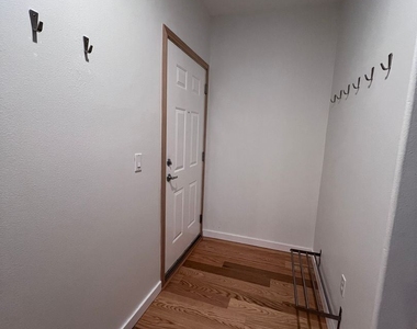 610 S Nevada Street Unit C - Photo Thumbnail 1