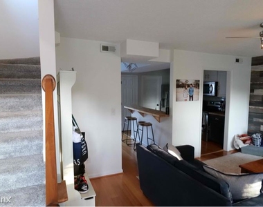 4424 Baygarden Ct - Photo Thumbnail 2