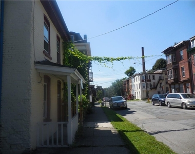 130 Johnston Street - Photo Thumbnail 34