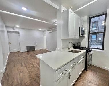 511 West 184th Street - Photo Thumbnail 1