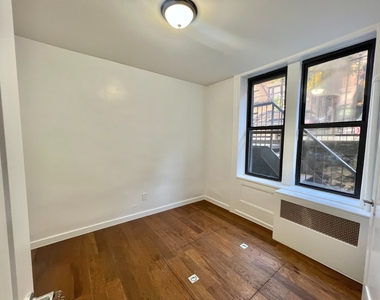 511 West 184th Street - Photo Thumbnail 3