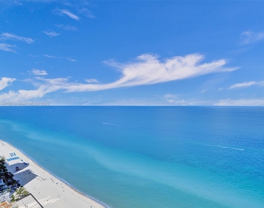 18201 Collins Ave - Photo Thumbnail 18