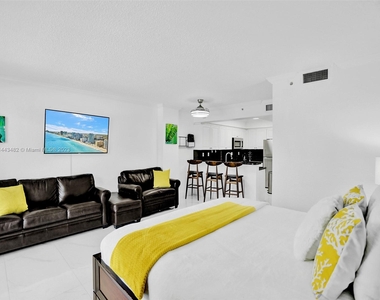 2501 S Ocean Dr - Photo Thumbnail 7