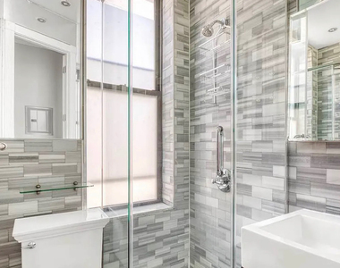 60 Avenue B - Photo Thumbnail 8