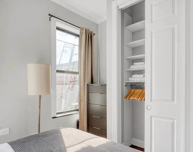 60 Avenue B - Photo Thumbnail 4