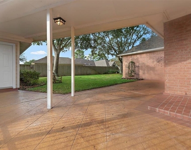 15106 Vista Heights Drive - Photo Thumbnail 13