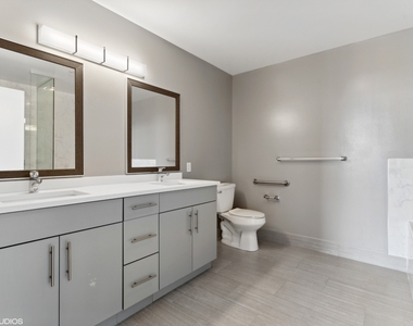 505 N State Street - Photo Thumbnail 8