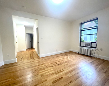 East 19th Street - Photo Thumbnail 1