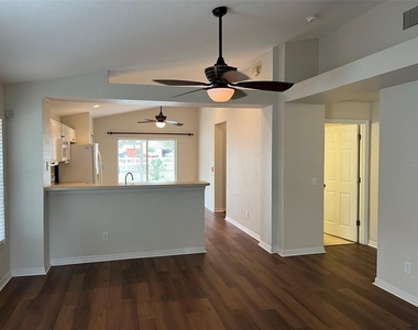 11555 Bay Gardens Loop - Photo Thumbnail 8