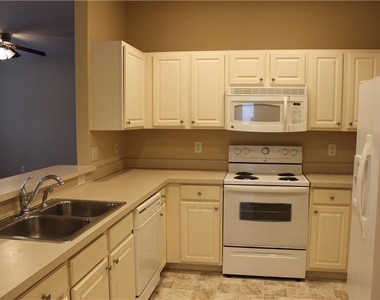 13370 White Granite Dr Unit 500 - Photo Thumbnail 8