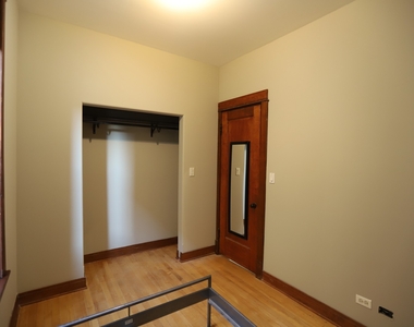 2320 W Armitage Avenue - Photo Thumbnail 4