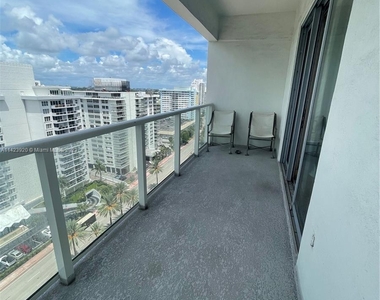 5701 Collins Ave - Photo Thumbnail 14