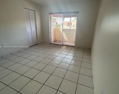 8510 Nw 3rd Ln - Photo Thumbnail 21