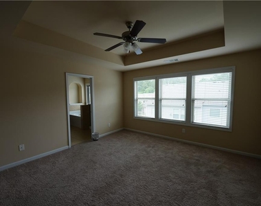 11650 Davenport Lane - Photo Thumbnail 14