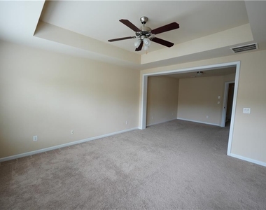 11650 Davenport Lane - Photo Thumbnail 18