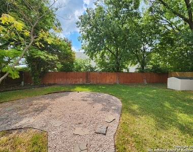 3915 Elmcroft - Photo Thumbnail 49