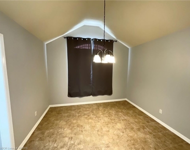 6101 Red Cedar  Cir - Photo Thumbnail 14