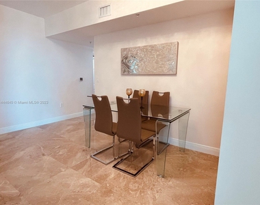 1755 E Hallandale Beach Blvd - Photo Thumbnail 10