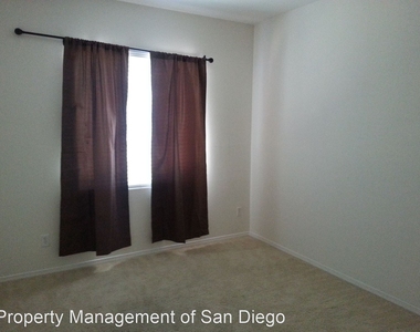 1802 Talmadge Drive 4 - Photo Thumbnail 22