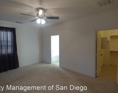 1802 Talmadge Drive 4 - Photo Thumbnail 21