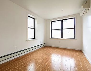 4023 10th Avenue - Photo Thumbnail 4