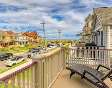 8 Surf Avenue - Photo Thumbnail 3