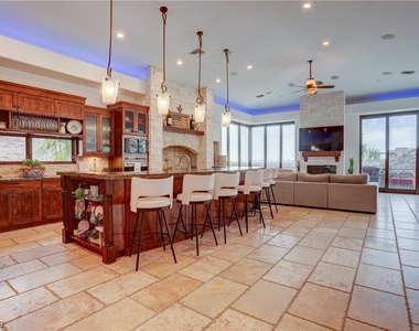 1608 Liege Drive - Photo Thumbnail 2