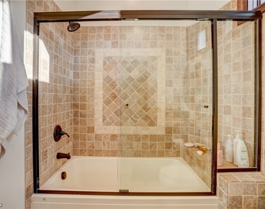 1608 Liege Drive - Photo Thumbnail 45