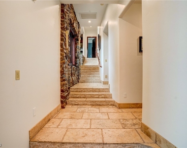 1608 Liege Drive - Photo Thumbnail 15
