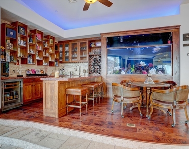 1608 Liege Drive - Photo Thumbnail 12