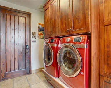 1608 Liege Drive - Photo Thumbnail 18